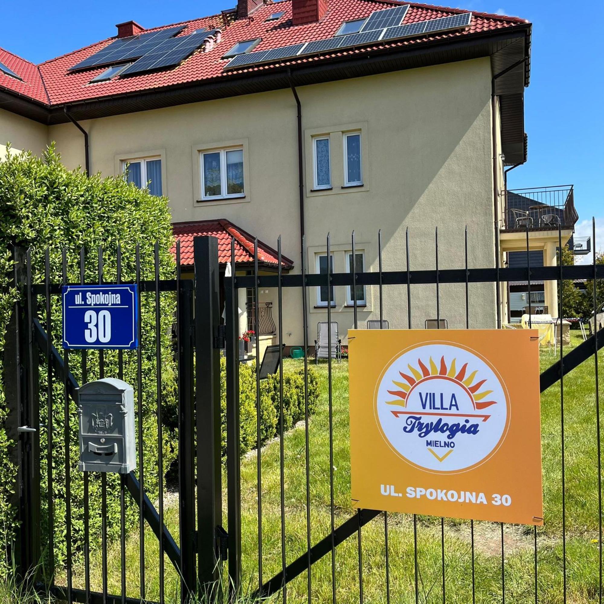 Villa Trylogia Mielno  Exteriör bild